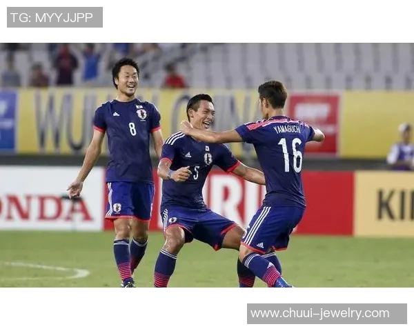 南京篮球队在杯赛积分榜中以75分稳居第一名展现强劲实力 南京篮球队在杯赛积分榜中以75分稳居第一名展现强劲实力